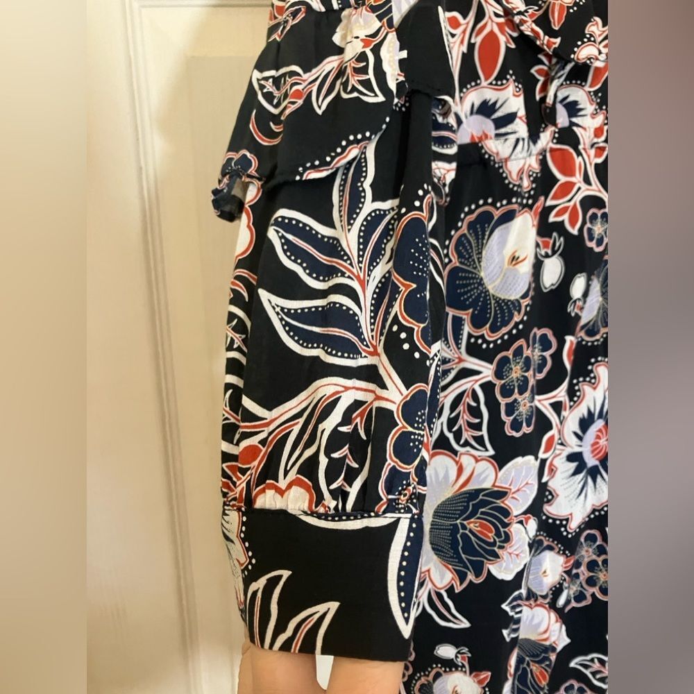 Who What Wear long sleeved, tiered dress, pockets, excellent condition, medium - Picture 2 of 5